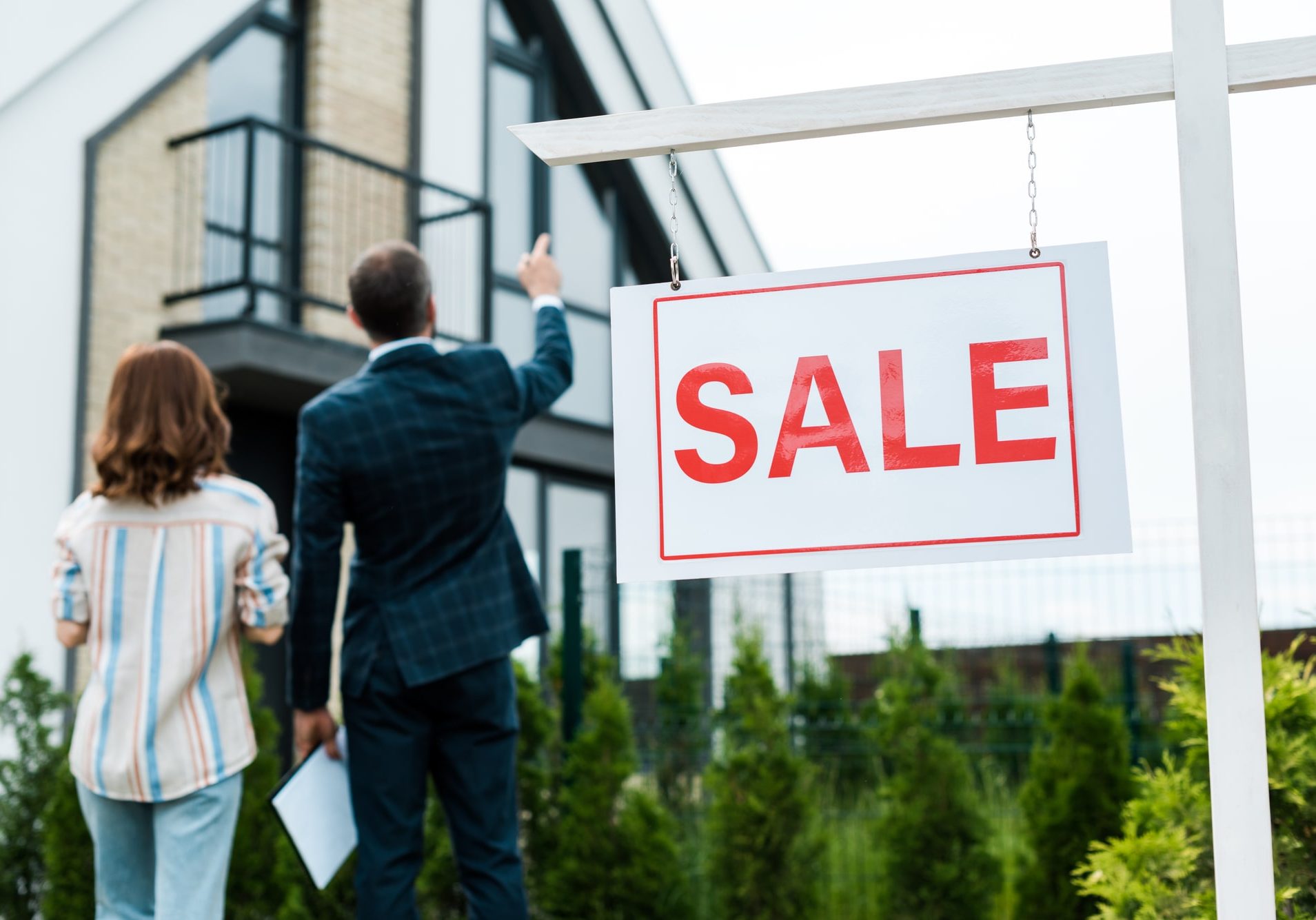 Home settlement following sale in Perth. Home settlement following sale in Perth.